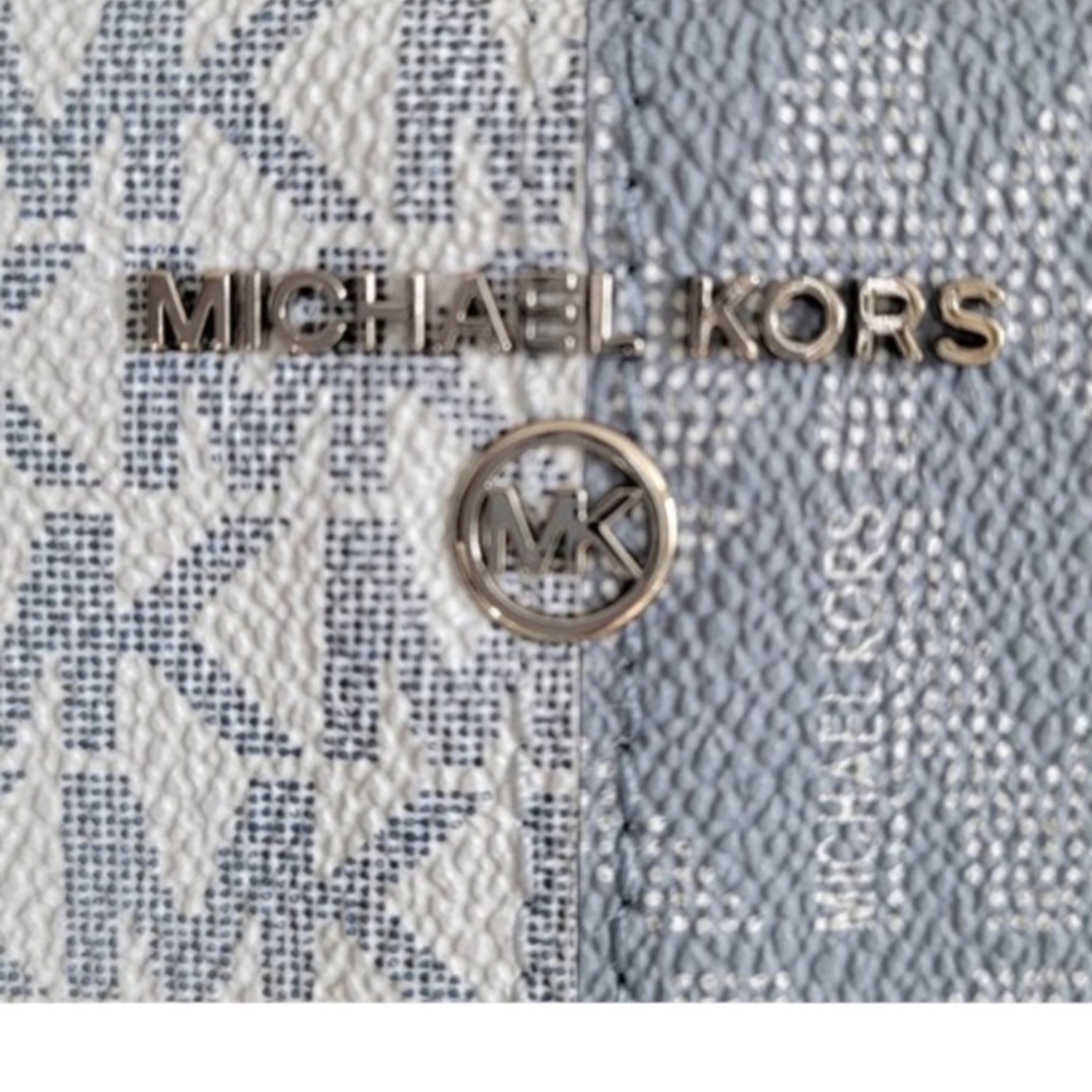 New Michael Kors Marilyn Sky Blue Multi Logo Medium Satchel Handbag purse - Picture 4 of 7
